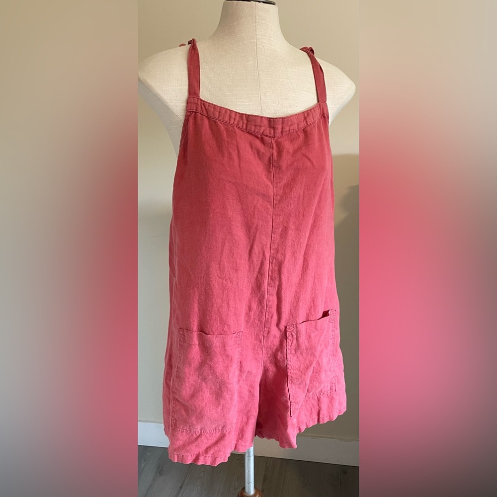 ROVE (Byron Bay AUS) Dusty Rose 100% Linen Romper with Front Pockets